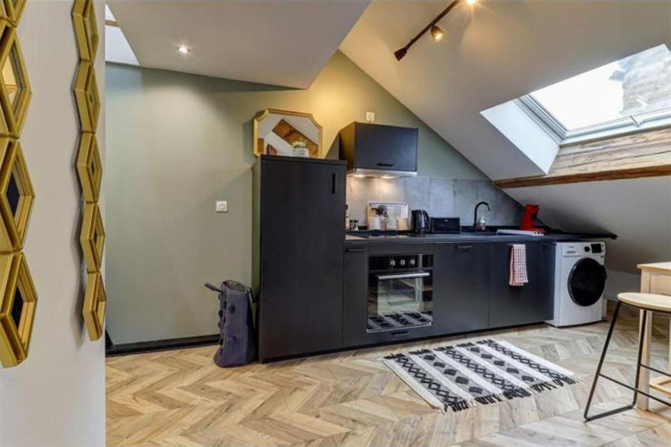Les Appartements De Romain Et Julien Дижон Экстерьер фото