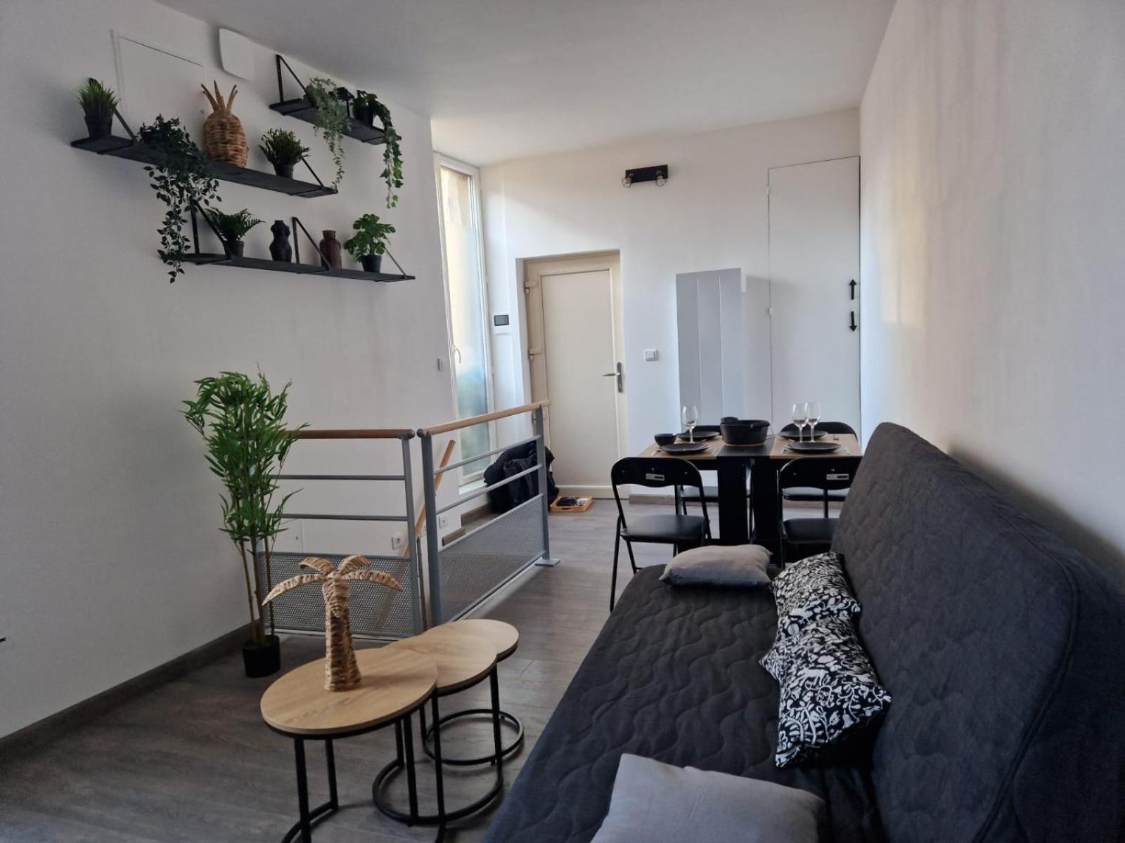 Les Appartements De Romain Et Julien Дижон Экстерьер фото